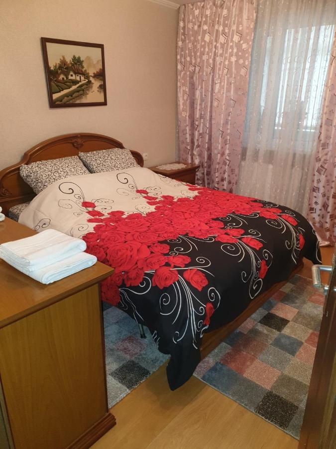 דירות יאשי Alin Apartament מראה חיצוני תמונה