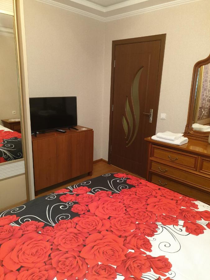 דירות יאשי Alin Apartament מראה חיצוני תמונה